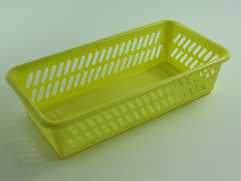 Asztali műanyag kosár 20x10x5 cm