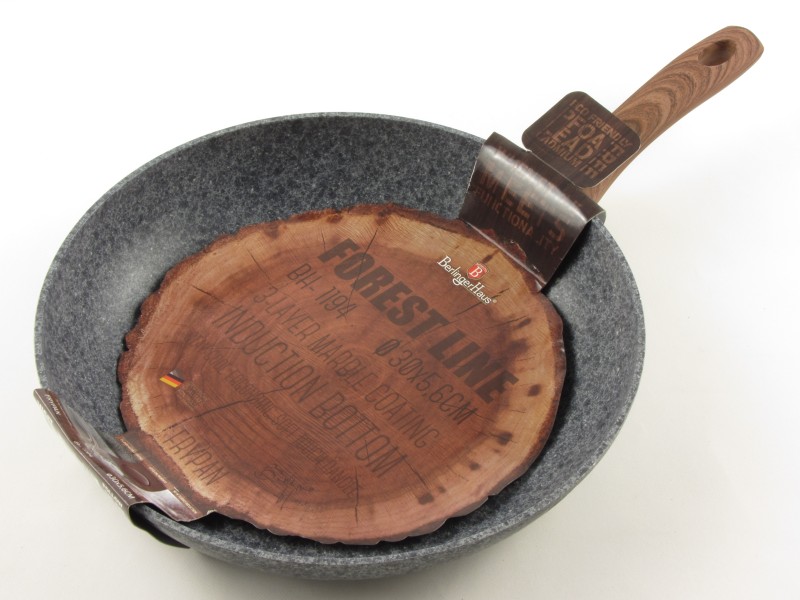 Márvány bevonatos indukciós serpenyő 30 cm - Berlinger Haus Forest