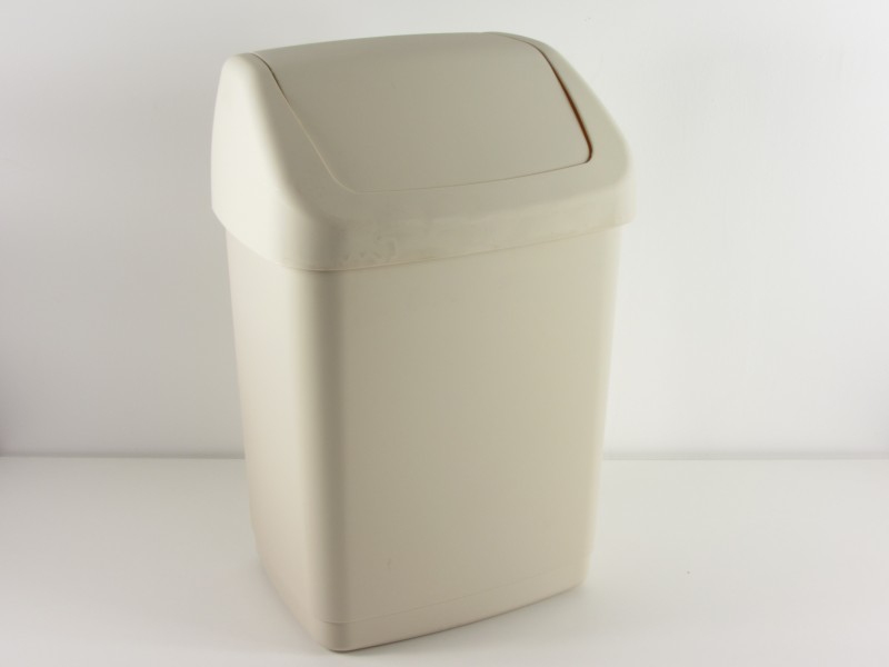 Műanyag billenős szemetes kuka 35 liter