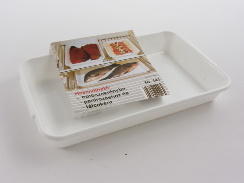 Műanyag húsos tálca - közepes - fehér
