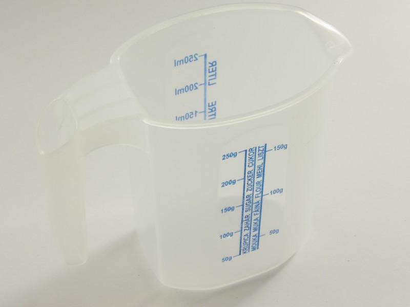 Műanyag mércés kancsó 0,25 liter