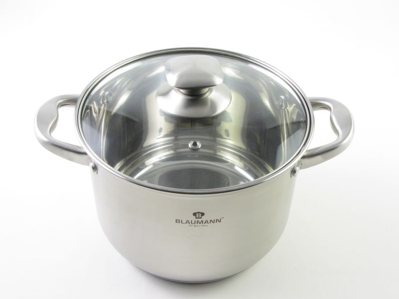 Rozsdamentes fazék fedővel 4,3 liter 20 cm - Blaumann (vastag füllel)