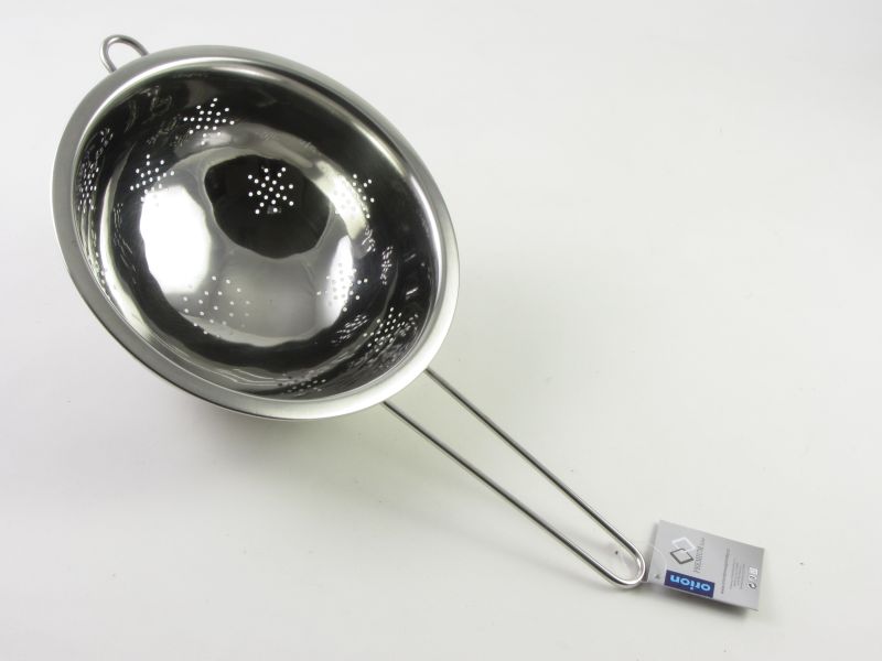 Rozsdamentes nyeles tésztaszűrő 24 cm - Orion