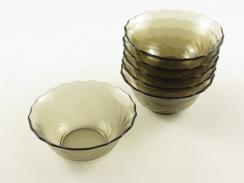 Salátás tálka füst 12,5 cm - cakkos szélű  - Luminarc Arcoroc (6 db-os)
