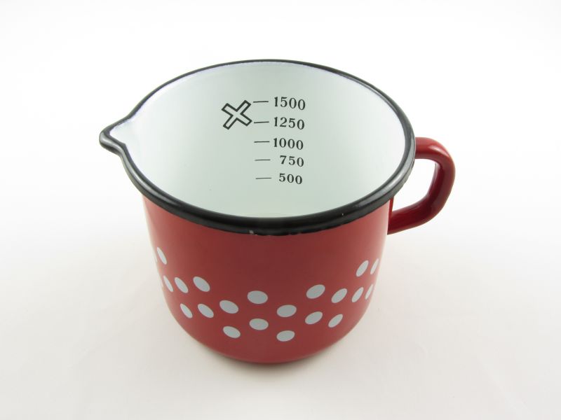Zománcozott pöttyös tejforraló kiöntővel 1,5 liter 14 cm