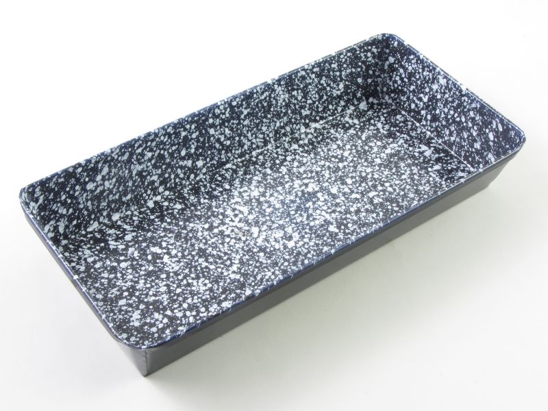 Zománcozott tepsi 35x17 cm